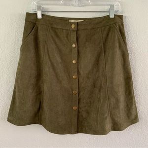Andree by Unit Faux Suede Green Mini Skirt